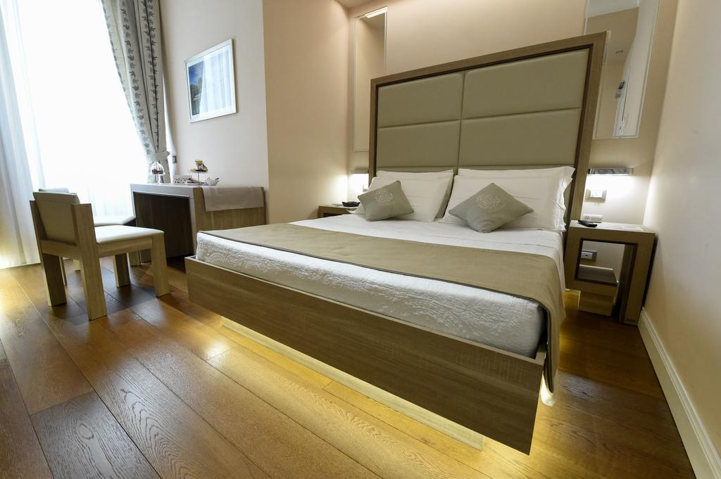 Domus Clara Affittacamere Roma