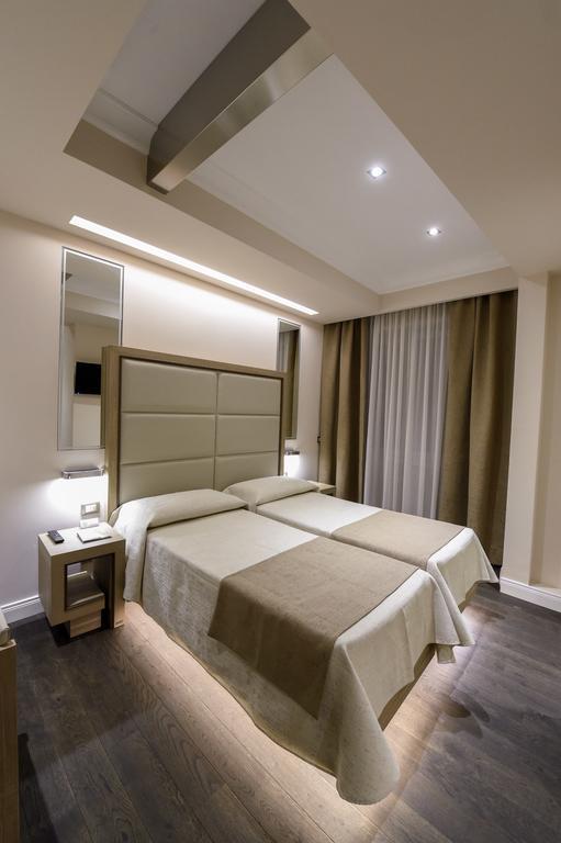 Domus Clara Affittacamere Roma