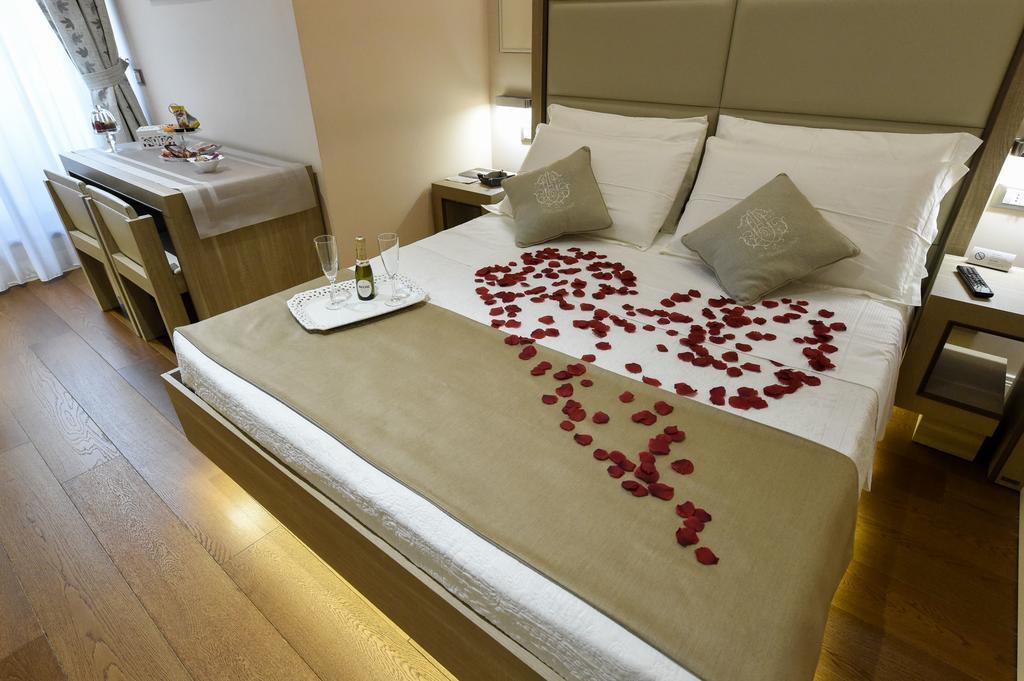 Domus Clara 3* Roma