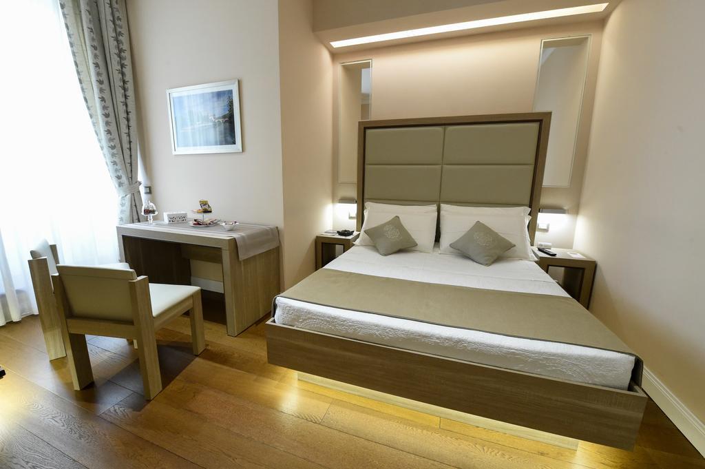 Domus Clara 3*