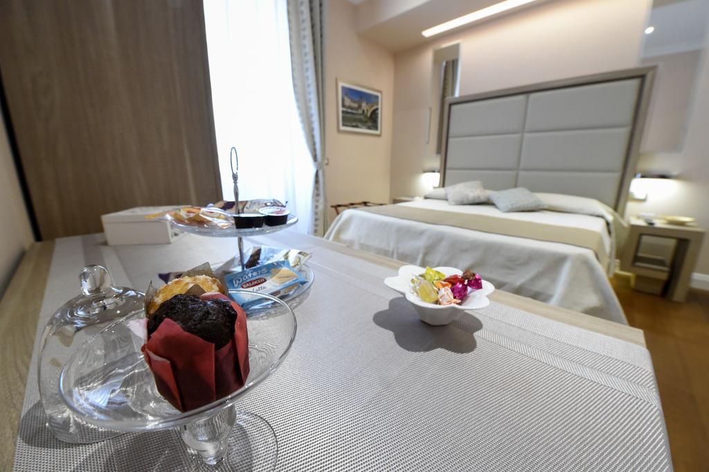 Domus Clara 3*