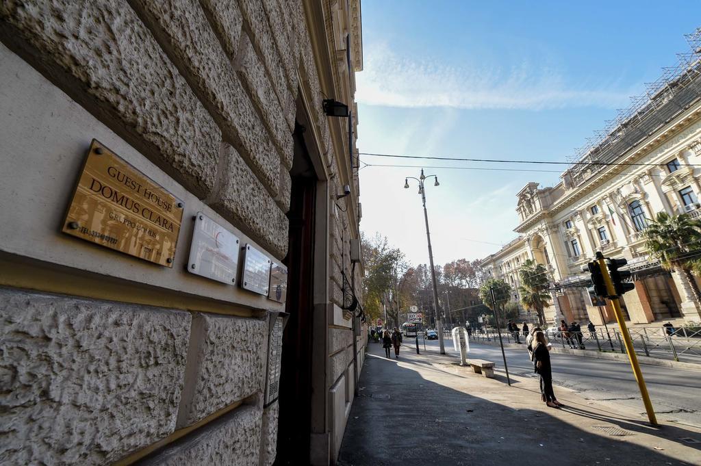 Domus Clara 3*